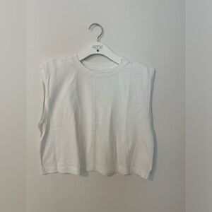 American Eagle Cropped Muscle Tee